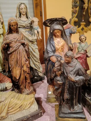 Antica collezione statue religiose