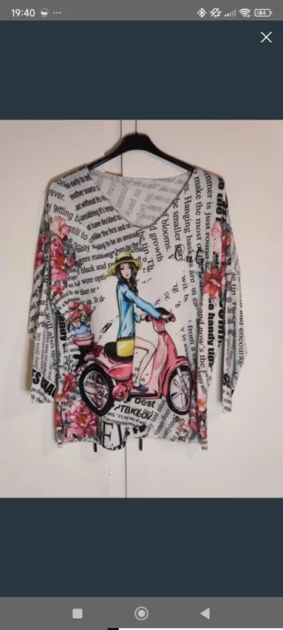 Lote de camisetas con corazones