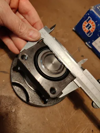 Buje Rueda Trasera Fiat Seat Panda