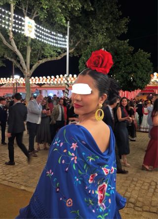 Mantoncillo de Sevilla bordado