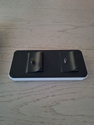 Base di ricarica per controller