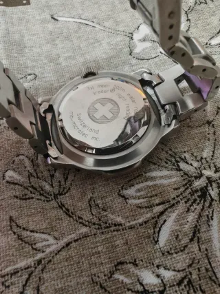 Reloj Renault Sport 200m Plata y Amarillo