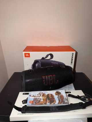 Cassa JBL Charge 6 Nera
