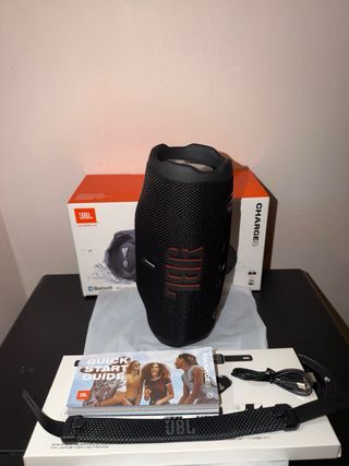 Cassa JBL Charge 6 Nera