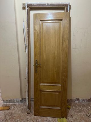 4 Puertas Madera 65cm