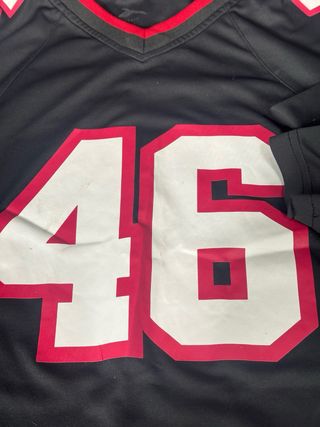 Camiseta deportiva número 46