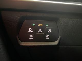 Cupra Leon 1.5 eTSI 150CV DSG MHEV Gris oscuro