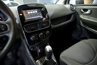 Renault Clio   Limited TCe 55kW 75CV 18