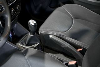 Renault Clio   Limited TCe 55kW 75CV 18