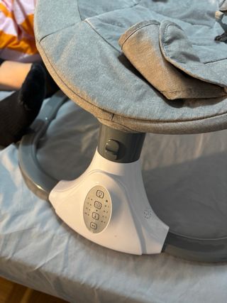 Mecedora eléctrica para bebés