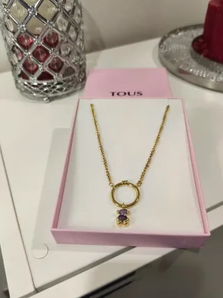 Collar Tous Oso Morado Aro Dorado