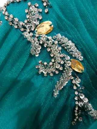 Vestido fiesta madrina dorado y verde