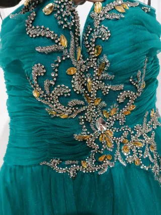 Vestido fiesta madrina dorado y verde