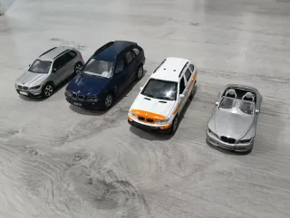 Lote 4 coches de juguete