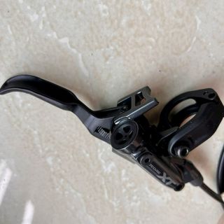 Frenos Shimano XT M8220