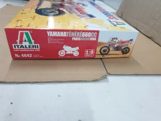 Maqueta Yamaha Ténéré 660cc Dakar 1986 Italeri