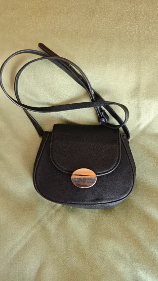 Lote 2 minibolsos: bolso marrón + bolsito negro