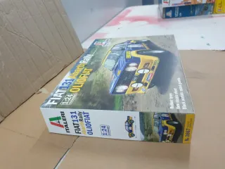 Maqueta Fiat 131 Abarth Rally 1:24