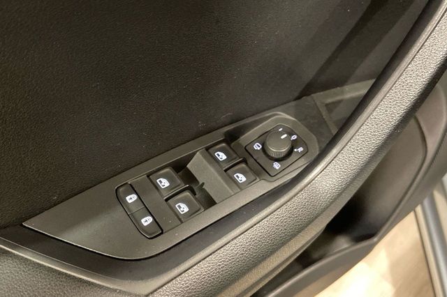 Skoda Karoq   2.0 TDI 85kW 115CV DSG Ambition