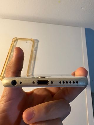 iPhone 6S Dorado/Plateado + Funda
