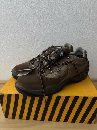 Zapatos de seguridad FAL Tasmania 02 Talla 44