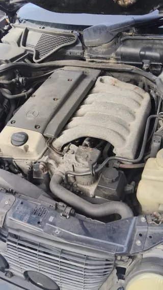 Motor Mercedes 3.0d OM 606