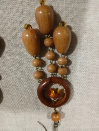 Pendientes largos madera y ámbar