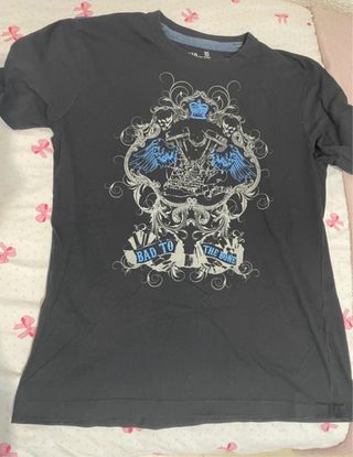 Camiseta Y2K Negra con Diseño