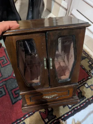 Joyero musical de madera