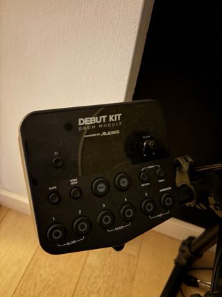 Batería Electrónica Alesis Debut Kit