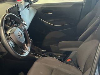 Toyota Corolla   1.8 125H ACTIVE TECH ECVT TOU SPORT