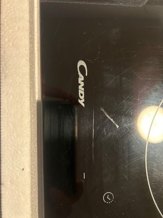 Placa Inducción Candy. 3 fuegos. Cristal Roto