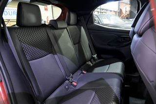 Toyota Yaris   1.5 120H Style P. Premier Edition