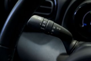 Toyota Yaris   1.5 120H Style P. Premier Edition