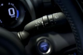 Toyota Yaris   1.5 120H Style P. Premier Edition