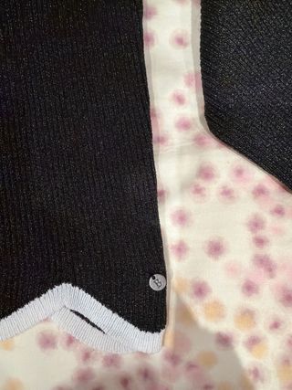 Jersey Brownie negro brillante con corte