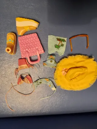 Accessori Bratz: Borsa, Cappello, Scarpe e Vestiti