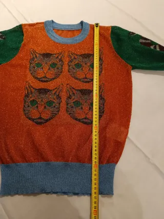 Camiseta blusa  lujo gatos y serpientes