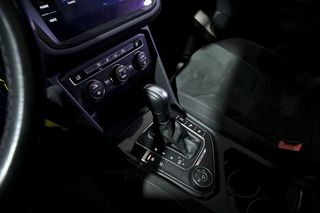 Volkswagen Tiguan   Sport 2.0 TDI 140kW 190CV 4Motion DSG