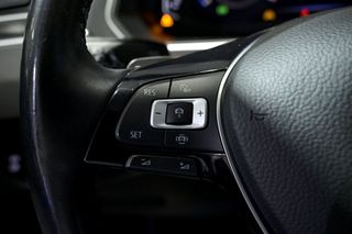 Volkswagen Tiguan   Sport 2.0 TDI 140kW 190CV 4Motion DSG