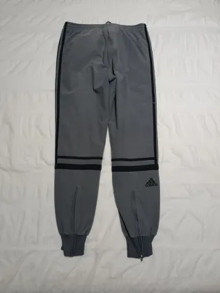 Pantalón Adidas Challenger Gris y negro