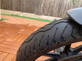 Harley Davidson Street 750 negra