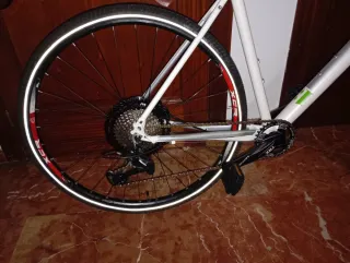 Bicicleta Gravel 29 Talla 58 Aluminio
