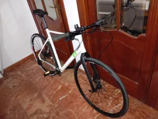 Bicicleta Gravel 29 Talla 58 Aluminio