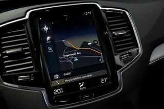 Volvo XC90   2.0 B5 D AWD Momentum Pro Auto