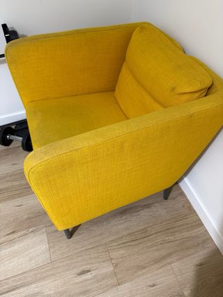 Sillón individual beige tela