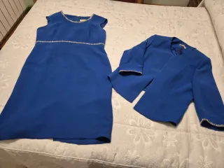 Traje chaqueta azul señora