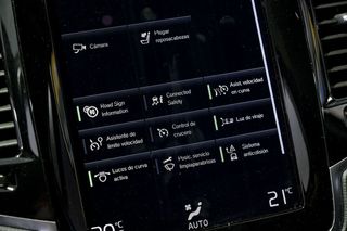 Volvo XC90   2.0 B5 D AWD Momentum Pro Auto