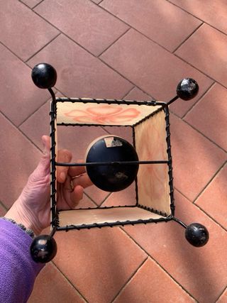 Portacandela vintage con pannello floreale