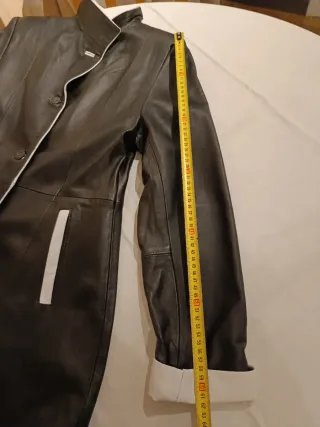 Chaqueta de piel corta